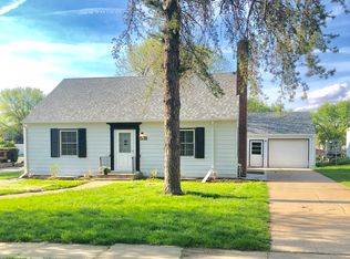 531 Jackson St, Moville, IA 51039