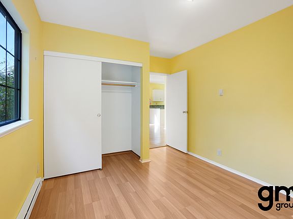 4th image of 422 Palma St #1