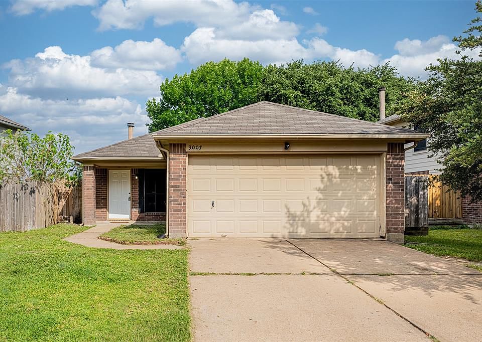 1st image of 9007 Walworth Dr