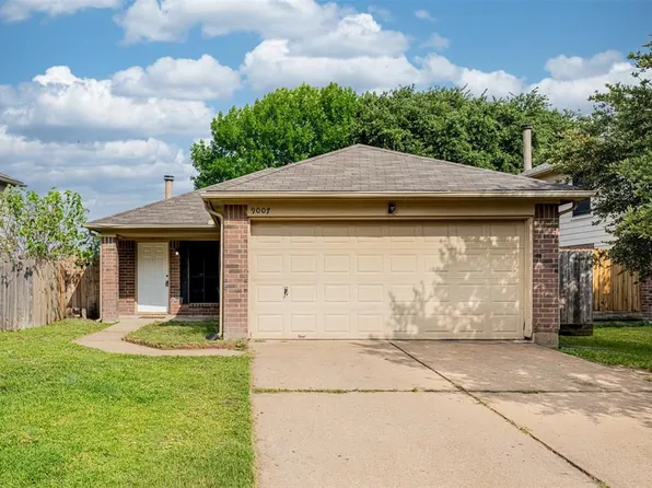 9007 Walworth Dr, Houston, TX 77088