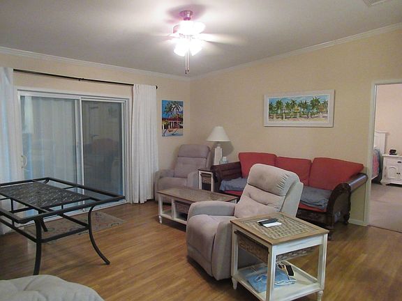 5th image of 19300 Potomac Cir