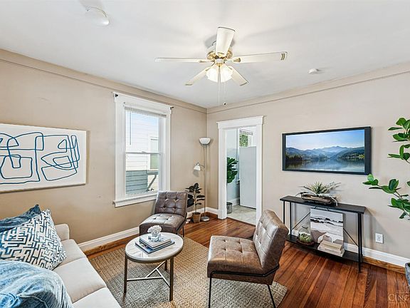 5th image of 6708 Betts Ave