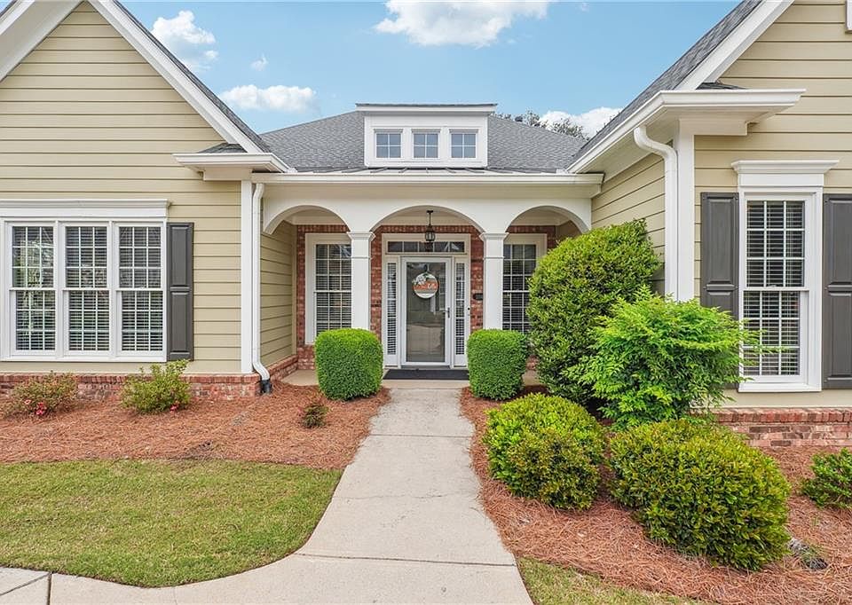 1st image of 2044 Macland Square Dr