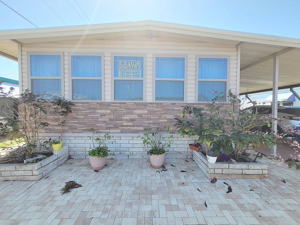 1st image of 34646 Camphor Dr N