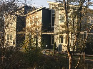 6262 SE Harkness Ln #LT183, Hillsboro, OR