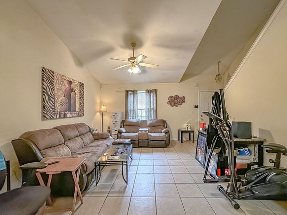 4th image of 2551 Pecan #1,2,3