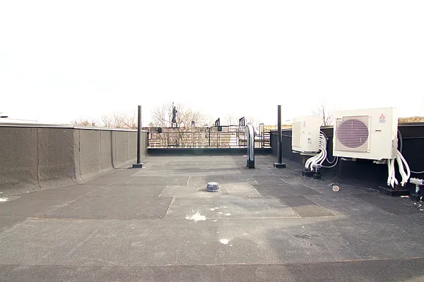 Rented by Nooklyn NYC LLC | media 63