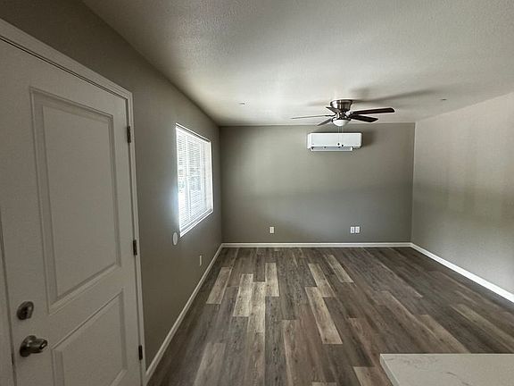 2nd image of 2110 Iroquois Ave APT 3