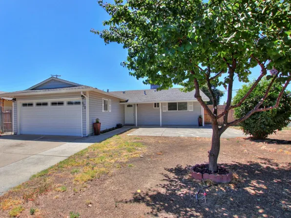 600 Arthur Dr, West Sacramento, CA 95605