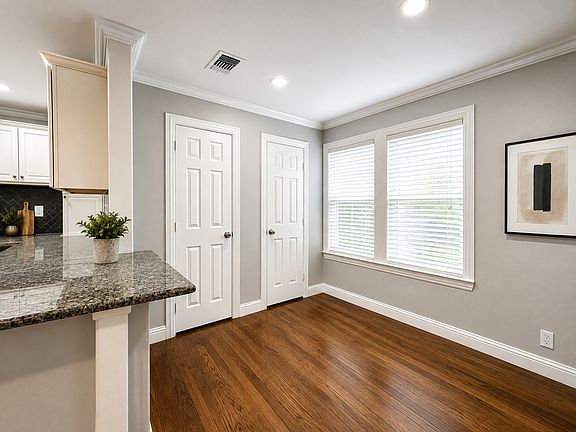 Dining area or home office space