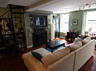 721 Walnut St APT 302, Philadelphia, PA 19106