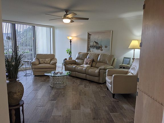 4th image of 5950 Pelican Bay Plz S APT 104