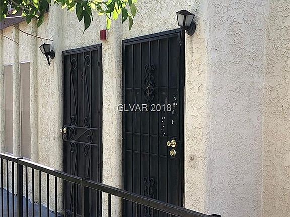 3rd image of 2080 Karen Ave #7