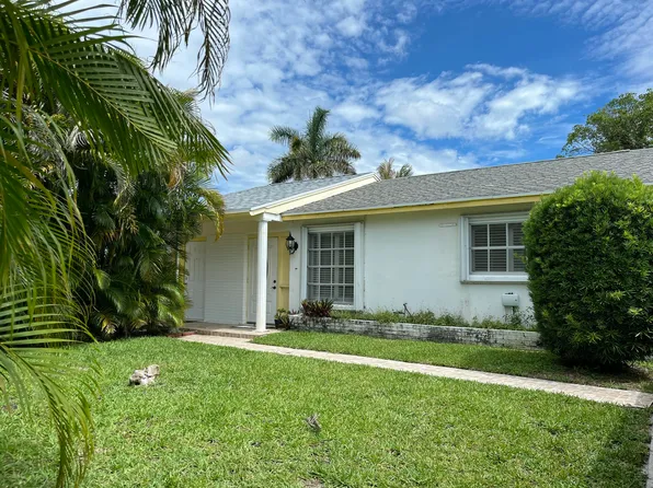 915 Riverwood Ln, Jupiter, FL 33458