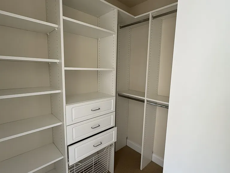 Walk in closet