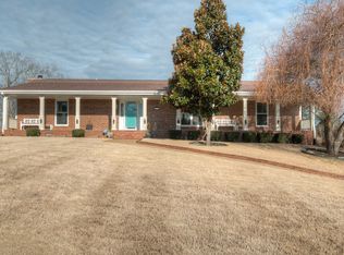 8611 Horseshoe Bend Ln, Ooltewah, TN 37363