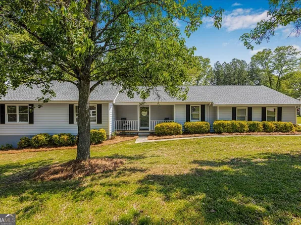 27 Gentry Ct, Cedartown, GA 30125