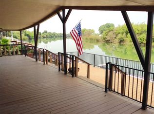 104 Oxbow Marina Dr, Isleton, CA 95641