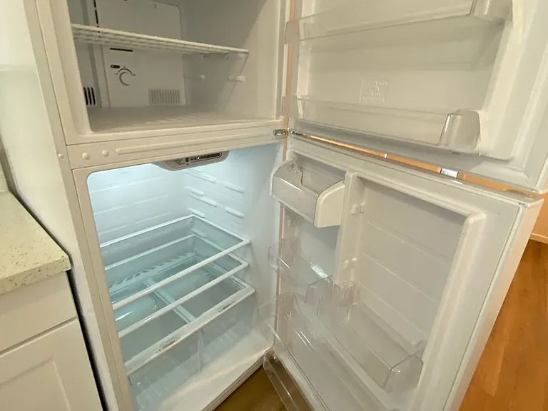 17925 E Burnside St #105 — Photo 11