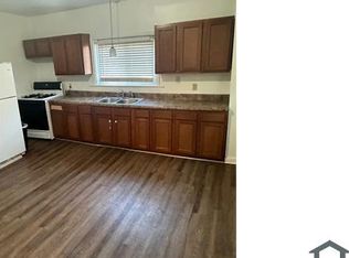 102 W 8th Ave, Tarentum, PA