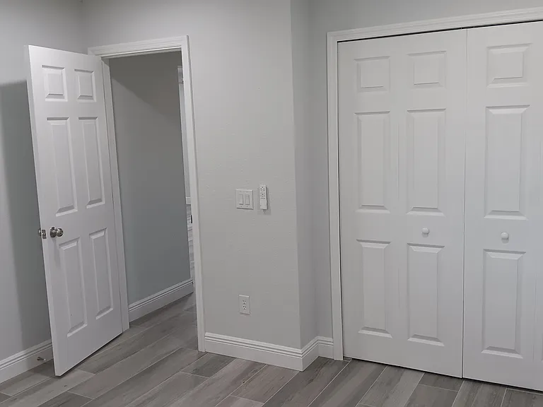 14506 S Tamiami Trl — Photo 11