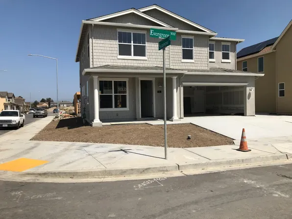 48 Evergreen Way, Greenfield, CA 93927