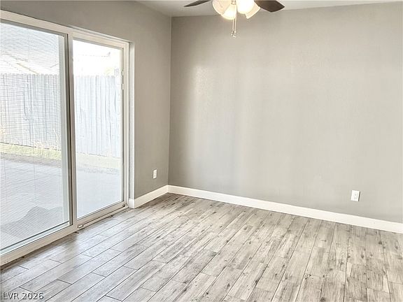 3rd image of 3795 Steinbeck Dr