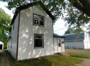 318 N 3rd St, Tomahawk, WI 54487