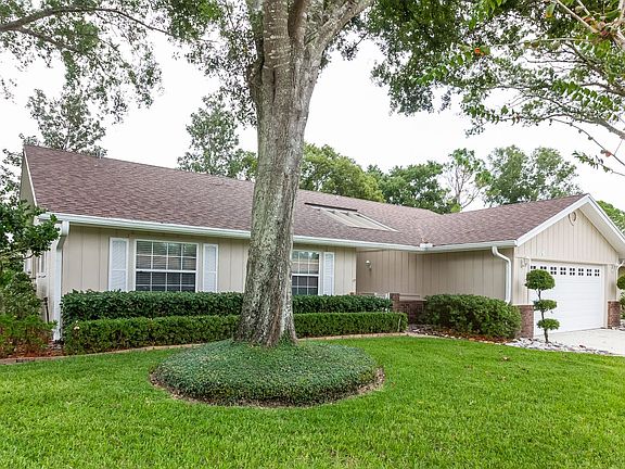 3rd image of 206 W Cumberland Cir