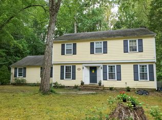 8125 Elmart Ct, North Chesterfield, VA 23235