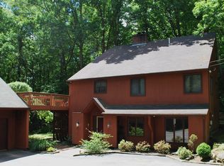43 Camelot Drive, Bedford, NH 03110