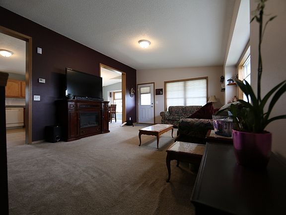 5th image of 2006 Bungalow Village Ln