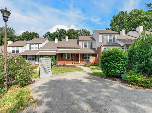 535 Gold Leaf Dr, Christiansburg, VA 24073