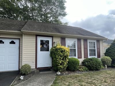 323 Brownfield Drive, Ridge, NY, 11961