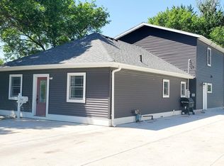 2703 13th St, Emmetsburg, IA 50536