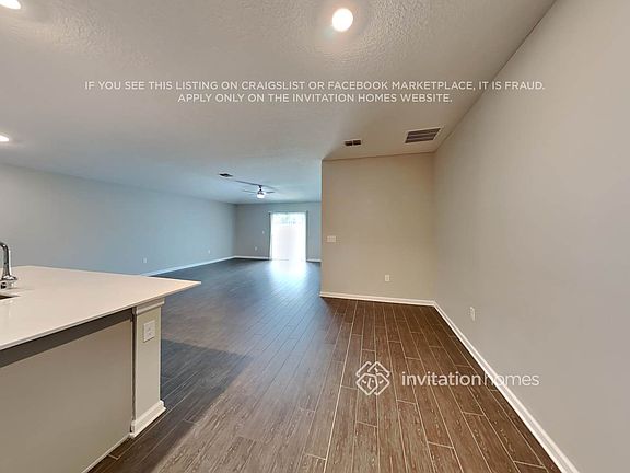 5th image of 920 Caitlin Loop