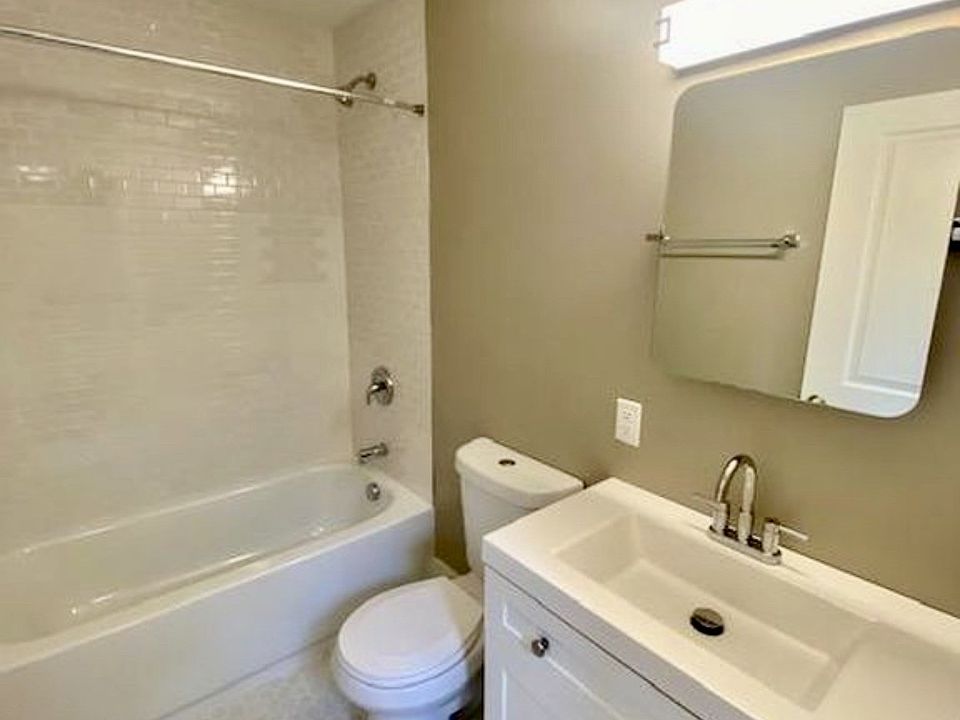 Full bath