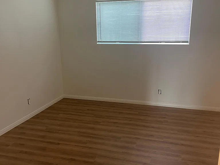 1154 E Lexington Ave #2 — Photo 5