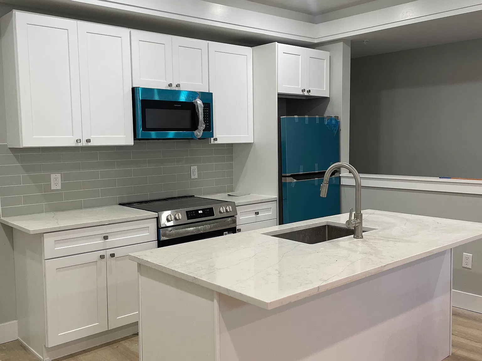 2 bed, $1,650 — Photo 2