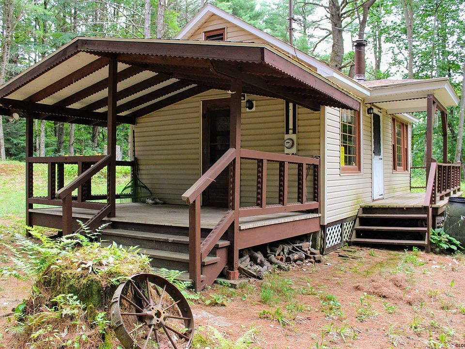 5676 Lake Rd, Galway, NY 12074 Zillow