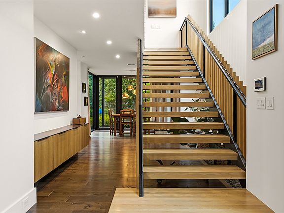 3rd image of 8457 San Benito Way