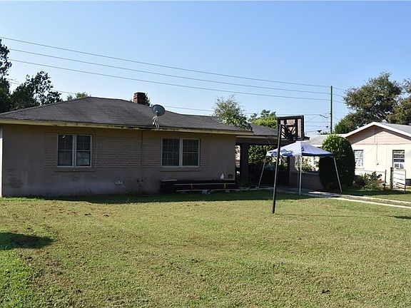 2nd image of 210 Steedly Ave
