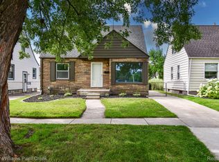 2420 Woodward Hts, Ferndale, MI 48220