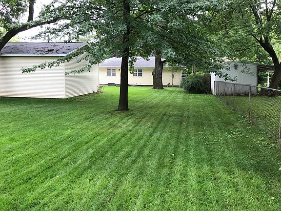 Backyard waiting for you!