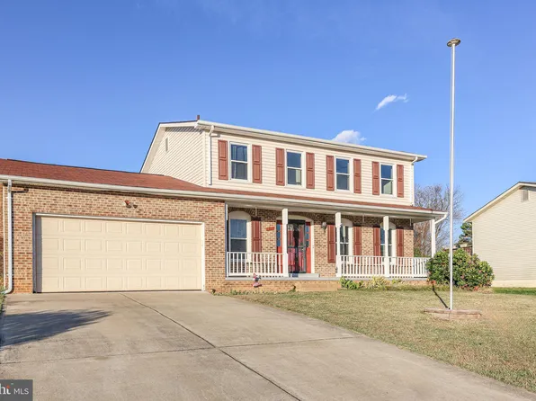 5721 Up A Way Dr, Fredericksburg, VA 22407