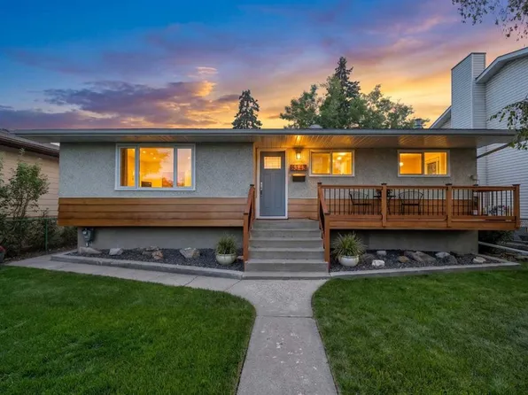 8343 N 48th Ave NW, Calgary, AB T3B 2A9
