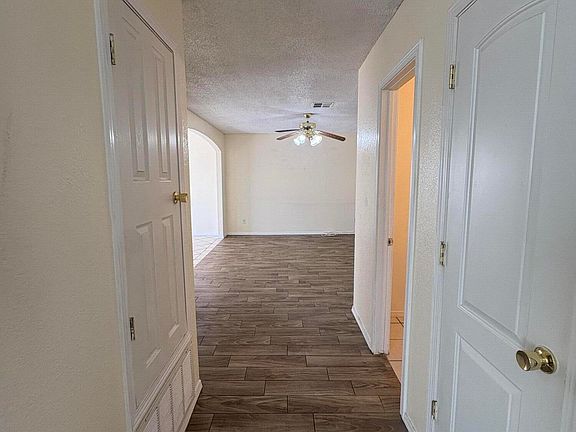 4th image of 2333 Hannah Leigh St