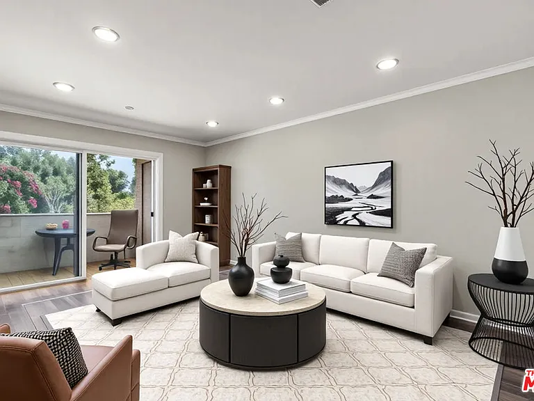 501 Palisades Dr #221 — Photo 1