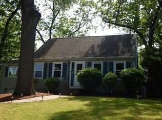 89 Rochester St, Chicopee, MA 01020