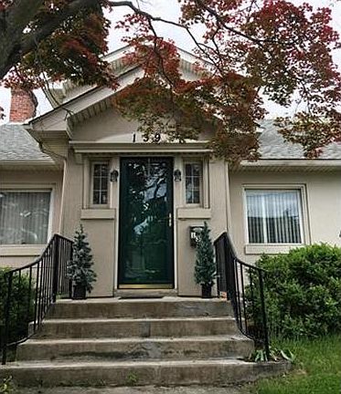 3rd image of 139 E Northampton St